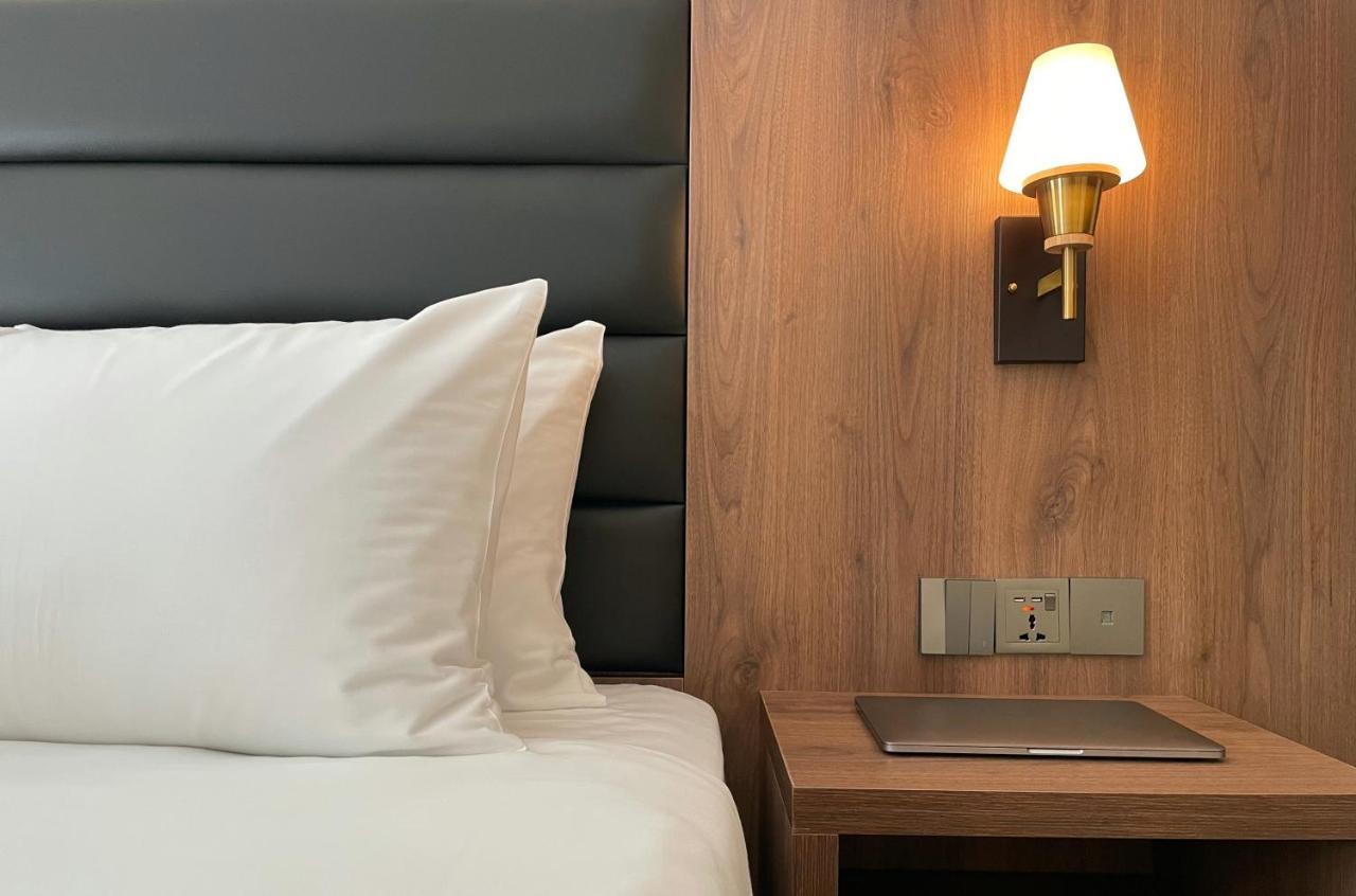 Hotel Eleven 4*
